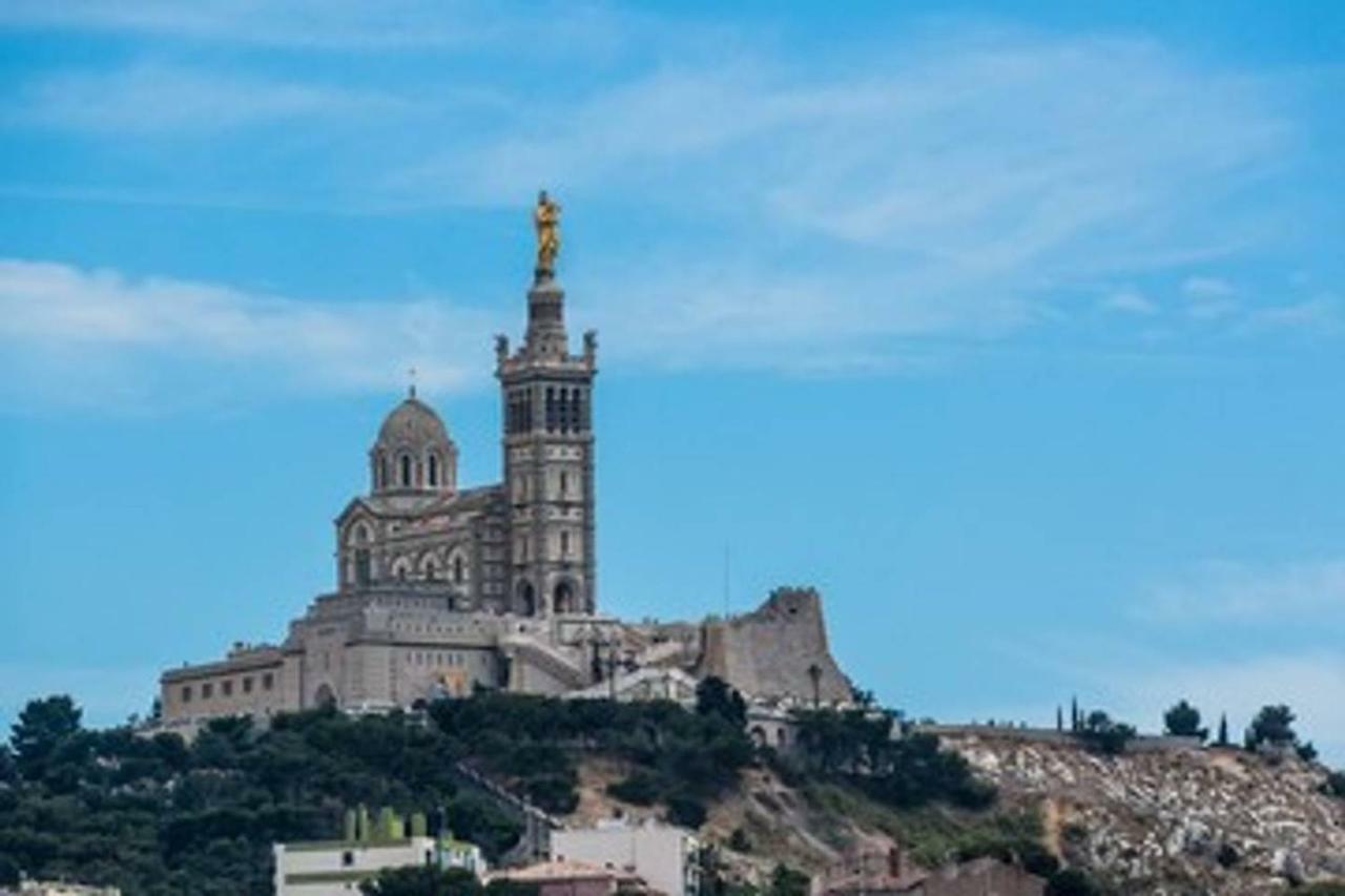 T2 Vue Sur La Basilique De Notre Dame De La Garde Lejlighed Marseille Eksteriør billede